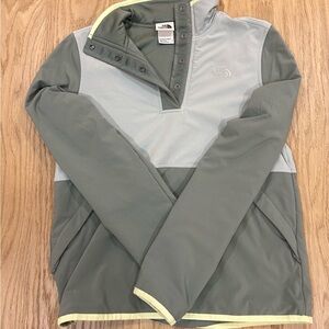 The North Face Pullover